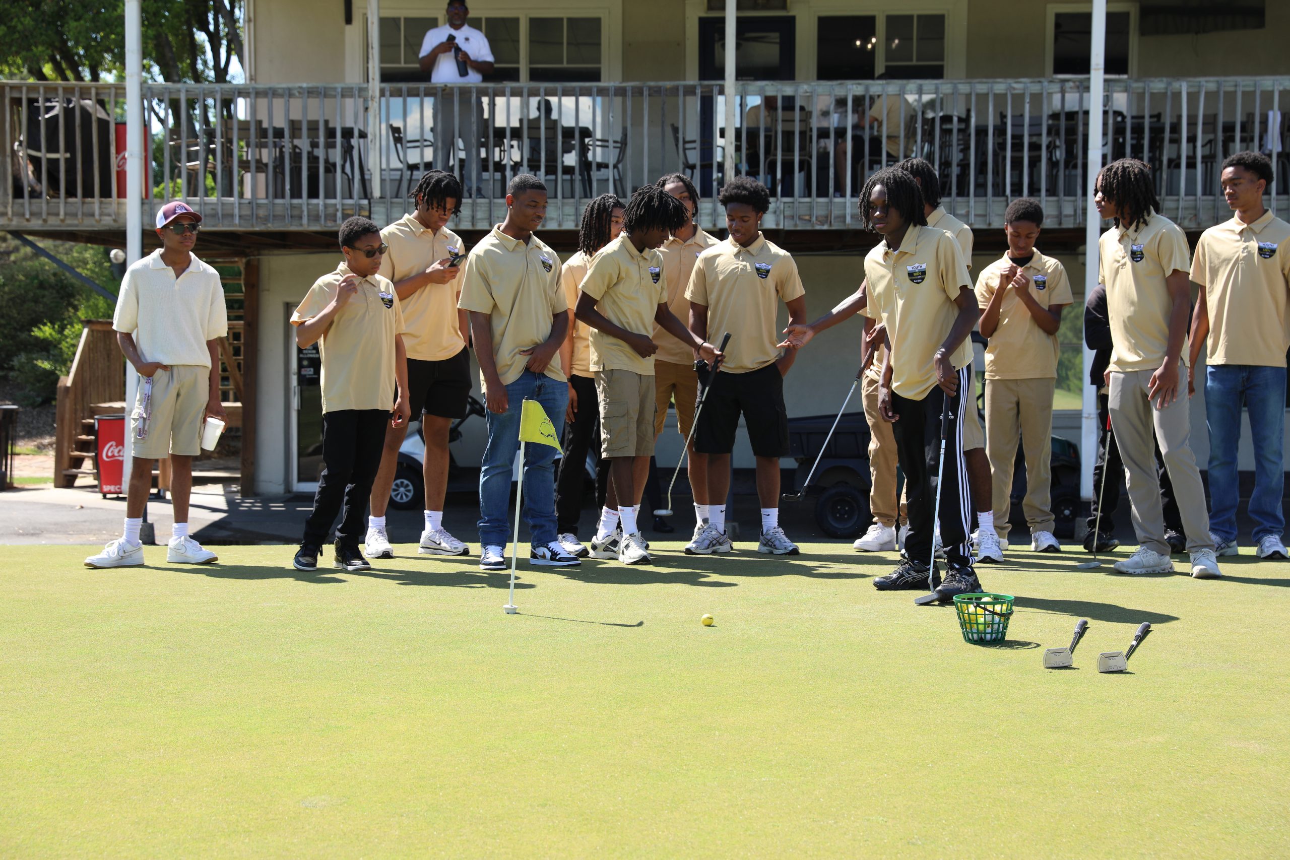 PGA Tour Superstore sponsors 3 rd Annual Youth To Men  Golf Clinic
